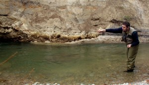Pescando a ninfa en el río Cadagua