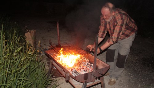 Curso de montaje de moscas del Club de Caza y Pesca del Valle de Mena