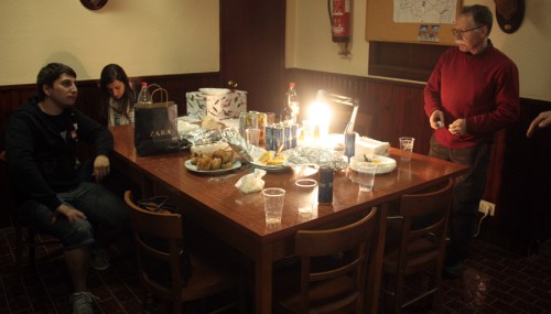 Curso de montaje de moscas del Club de Caza y Pesca del Valle de Mena